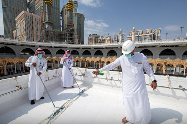 Kaaba's roof cleaned in record 20 minutes