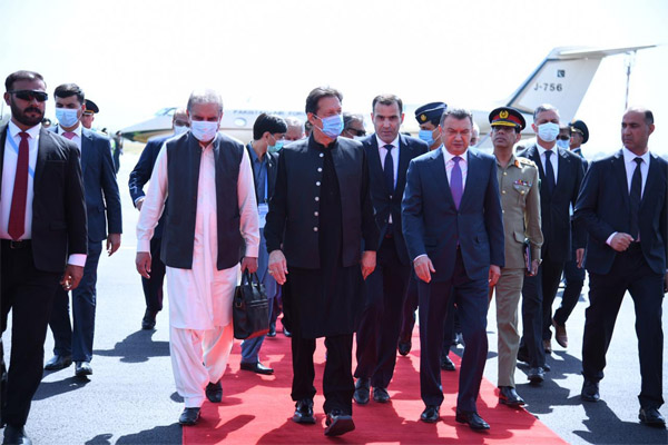 PM visits Tajikistan