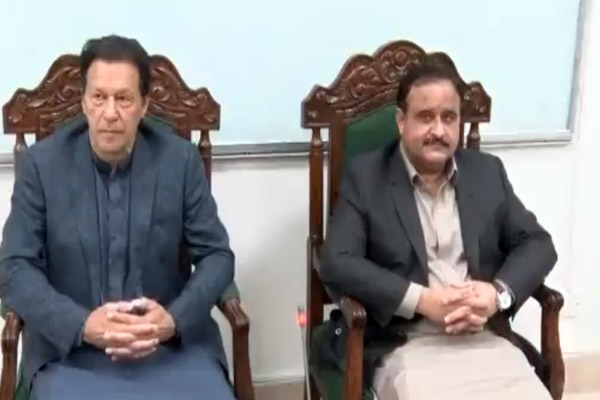 PM meets PTI leadership in Attock