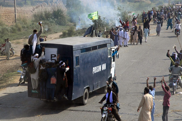 tlp protest