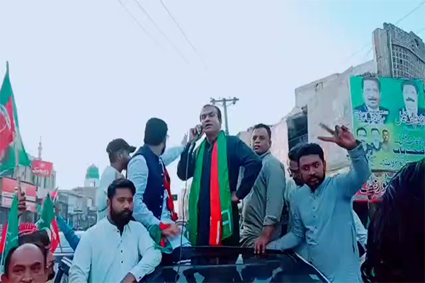 youth-wing-leader-mehr-javed-hassan-led-pti-rally-in-muzaffargarh